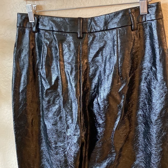 White fox shiny black faux leather pants - Picture 9 of 10